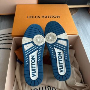 Giày Louis Vuitton